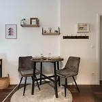 Central Apartment In Heart Of Berlin